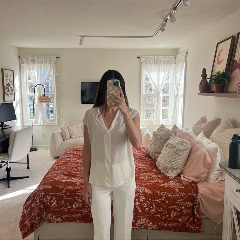 White Blouse - Picture 2 of 4